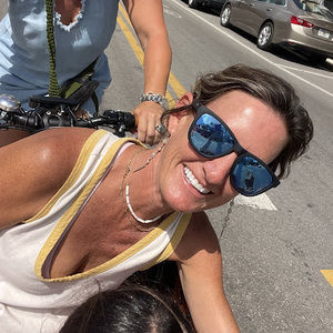 Meet your Posher, Annie